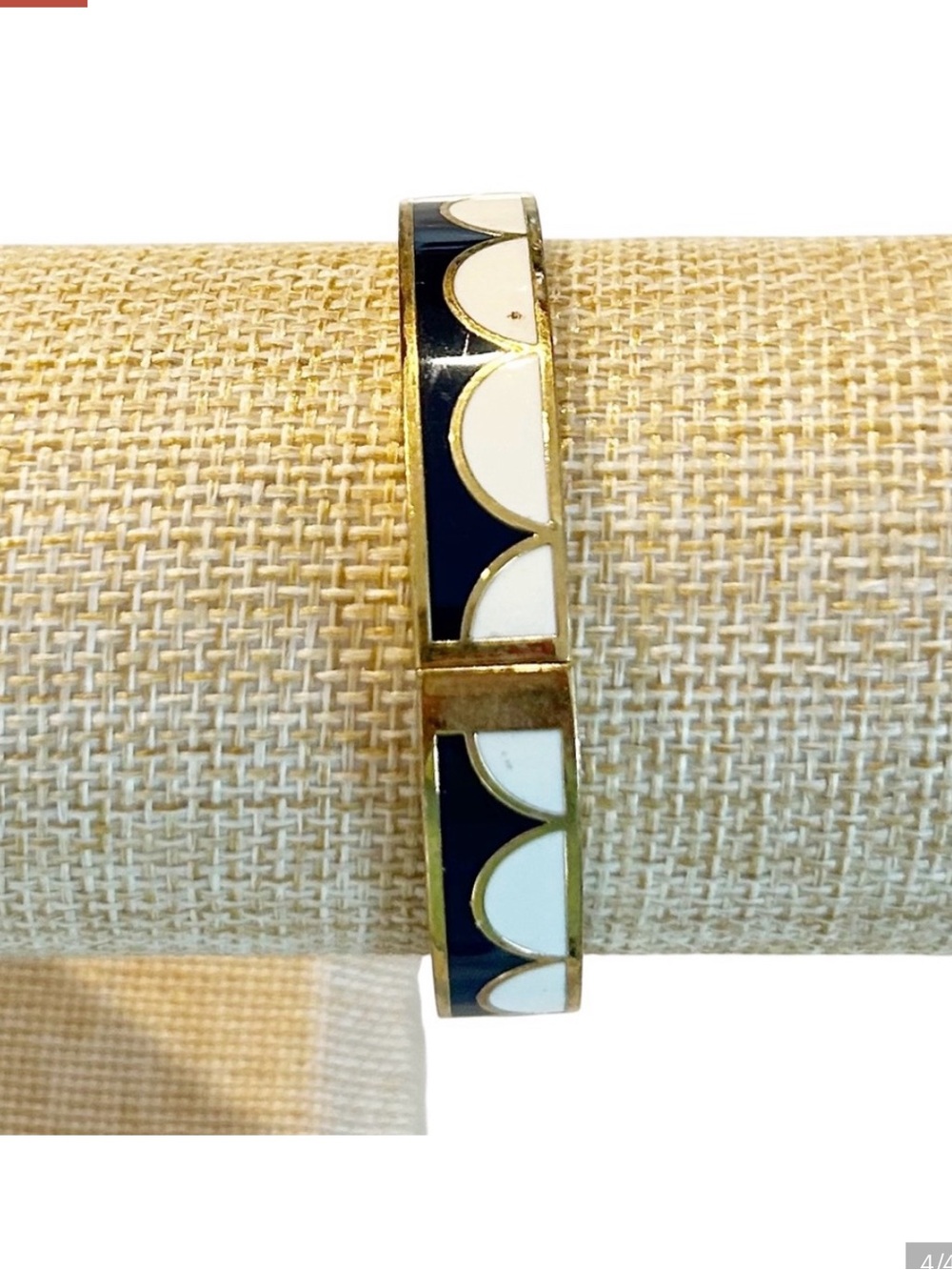 kate spade “All The Trimmings” Black/White Scallop, Enamel Bangle, Great Cond - Picture 4 of 4